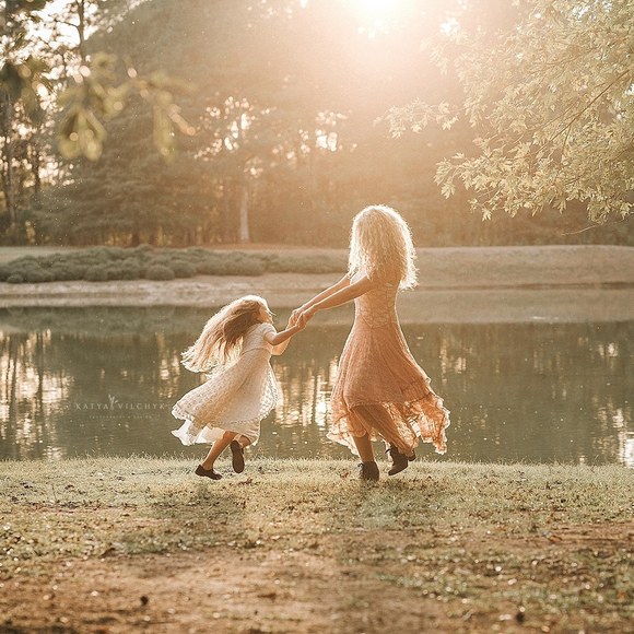 Meet your Posher, Lejla - Picture 1 of 1